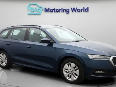 Używany Skoda Octavia SE Technology 116 KM (85 kW) 2023 Niebieski Kombi