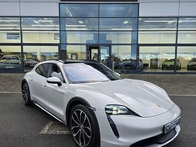 Begagnad Porsche Taycan Cross Turismo 419 kW (571 HK) 2021