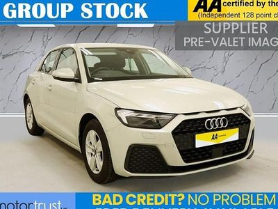 Used Audi A1 Sportback Design 95 HP (69 kW) 2023 Silver Hatchback