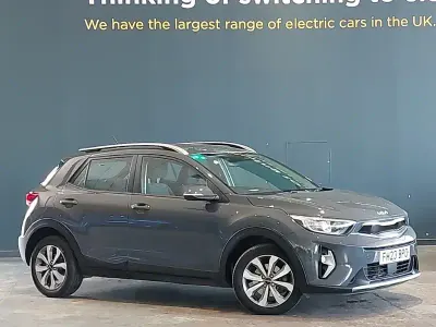 Used Kia Stonic 99 HP (72 kW) 2023 Grey SUV