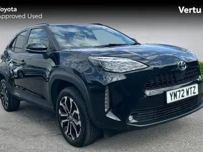 Used Toyota Yaris Cross Design 116 HP (85 kW) 2023 Black SUV