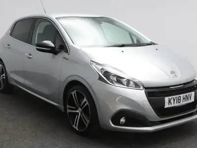 Gebraucht Peugeot 208 GT-line 100 PS (73 kW) 2018 Silber Kleinwagen