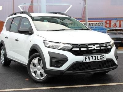 White Used 2023 Dacia Jogger Essentiel MPV | £12,542 (Fair price)
