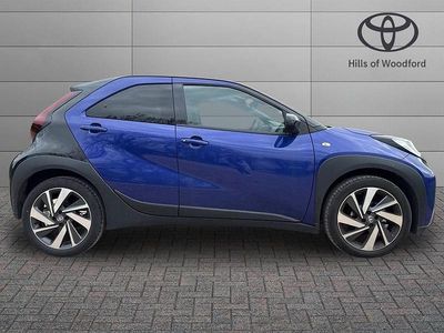 Used Toyota Aygo X 72 HP (52 kW) 2024 Blue SUV