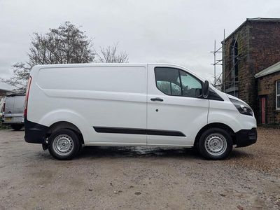 White Used 2018 Ford Transit Custom Van | £6,995 (Super price)