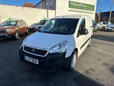 White Used 2017 Peugeot Partner S MPV | £5,999 (Fair price)