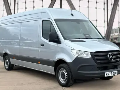 Used Mercedes Sprinter 150 HP (110 kW) 2025 Silver Van