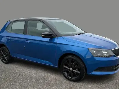 Used Skoda Fabia Colour Edition 95 HP (69 kW) 2018 Blue Hatchback