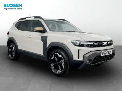 Used Dacia Duster Extreme 130 HP (95 kW) 2025 Cream Hatchback