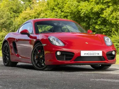 Used Porsche Cayman 2015 Red Coupe