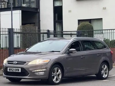 Used Ford Mondeo Titanium 140 HP (102 kW) 2012 Brown Estate