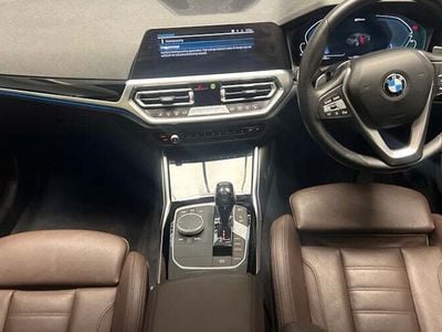 BMW 330e