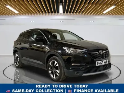 Second-hand Vauxhall Grandland X SRi 130 CP (95 kW) 2019 Negru SUV