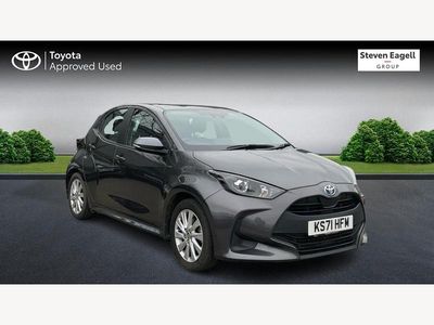 Used Toyota Yaris Hybrid 116 HP (85 kW) 2022 Grey Hatchback