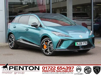 Used MG MG4 EV 319 kW (435 HP) 2026 Green Hatchback