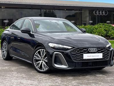 Begagnad Audi A5 S-Line 204 HK (150 kW) 2024 Grå Sedan