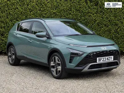 Used Hyundai Bayon Premium 100 HP (73 kW) 2023 Green SUV