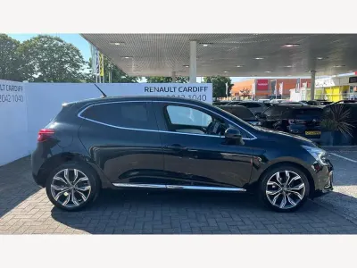 Used Renault Clio Version S 100 HP (73 kW) 2021 Black  Hatchback
