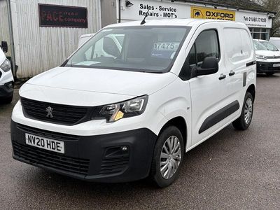 Used Peugeot Partner 100 HP (73 kW) 2020 White MPV