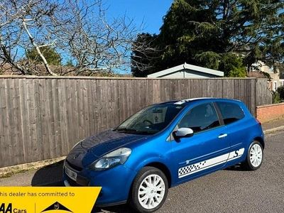 Used Renault Clio II 2010 Blue Hatchback