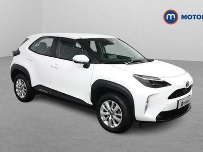 White Used 2024 Toyota Yaris Hybrid Estate | £20,449 (Good price)