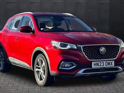 Red Used 2023 MG HS Excite SUV | £14,791 (Fair price)