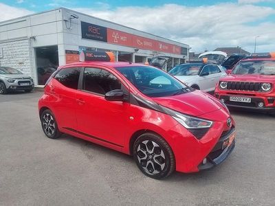 Usado Toyota Aygo Trend 2020 Rojo Utilitario