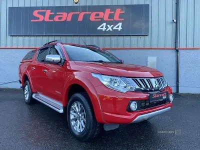 Used Mitsubishi L200 Warrior 2017 Red Pickup