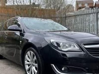 Used Vauxhall Insignia Design Edition 170 HP (125 kW) 2015 Black Hatchback
