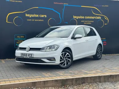 Used VW Golf VII Match 115 HP (84 kW) 2019 White Hatchback