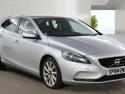 Used Volvo V40 SE Lux 114 HP (83 kW) 2014 Silver Hatchback