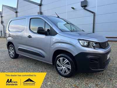 Used Peugeot Partner 131 HP (96 kW) 2021 Grey MPV