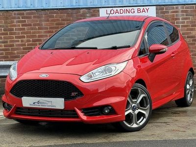 Used Ford Fiesta ST 180 HP (132 kW) 2014 Red Hatchback