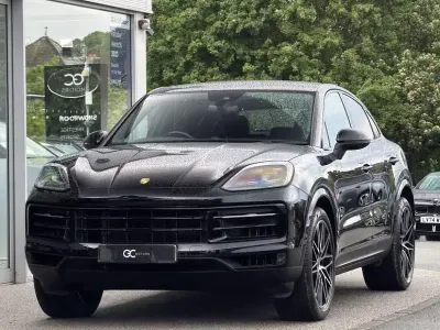 Used Porsche Cayenne 353 HP (259 kW) 2023 Black SUV