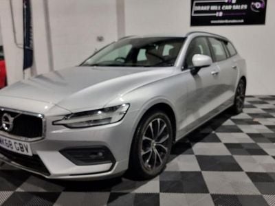 Silver Used 2018 Volvo V60 Momentum Estate | £12,499 (A bit pricey)