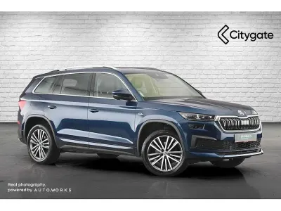 Used Skoda Kodiaq LAURIN & KLEMENT 140 HP (102 kW) 2023 Petrol blue metallic SUV