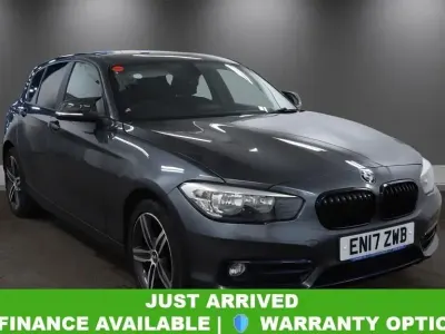 Begagnad BMW 116 Sport Line 2017 Grå Halvkombi