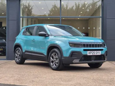 Ny Jeep Avenger Longitude 100 HK (73 kW) 2025 Blå SUV
