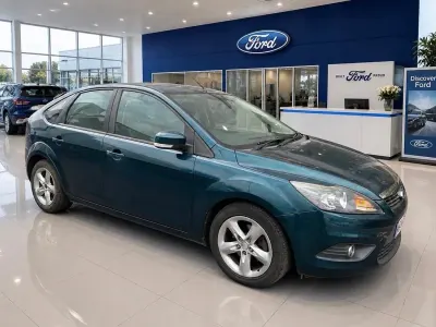 Used Ford Focus Zetec 100 HP (73 kW) 2008 Green Hatchback