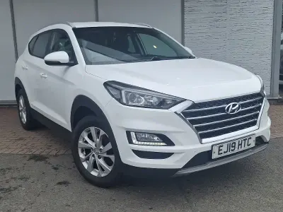 Used Hyundai Tucson SE 177 HP (130 kW) 2019 White SUV