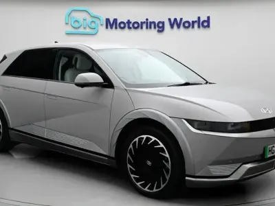 Begagnad Hyundai Ioniq Ultimate 167 kW (228 HK) 2024 Halvkombi
