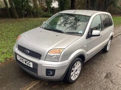 Silver Used 2010 Ford Fusion Titanium Hatchback | £2,390 (Fair price)