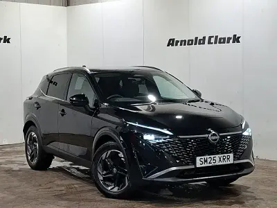 Used Nissan Qashqai N-Connecta 140 HP (102 kW) 2025 Black SUV