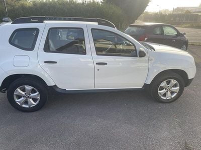 Used Dacia Duster Ambiance 2015 White SUV