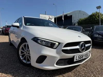 Used Mercedes A180 116 HP (85 kW) 2018 White Hatchback