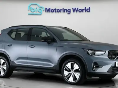 Used Volvo XC40 Plus 211 HP (155 kW) 2023 Grey SUV