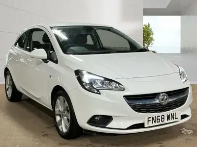 Used Vauxhall Corsa 75 HP (55 kW) 2018 White Hatchback