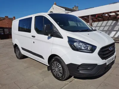 Usado Ford Transit Custom 105 HP (77 kW) 2019 Branco Van