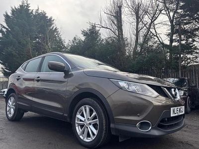 Used Nissan Qashqai Acenta 110 HP (80 kW) 2015 Beige SUV