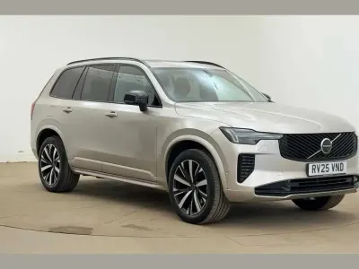 Usado Volvo XC90 Plus 455 CV (334 kW) 2025 Other SUV